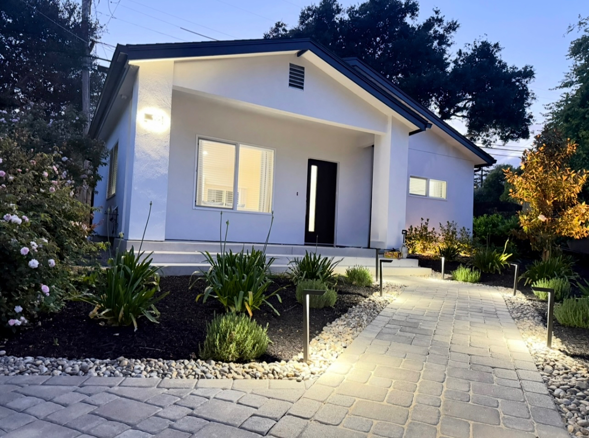 Luxury New Construction ADU /Private Detached Fully Furnished Executive Rental / Ideal for Traveling Professionals - Photo 1