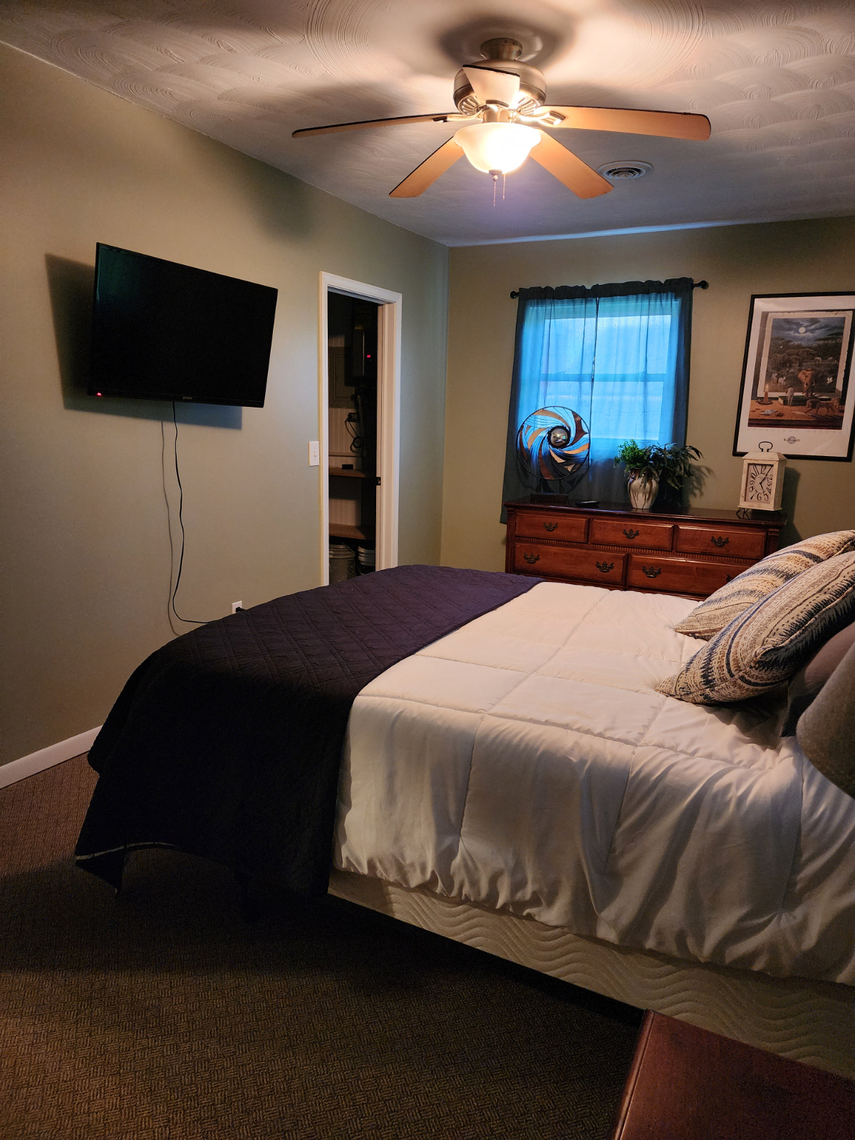 Cozy, Quiet, Country Setting 2-Bedroom Home -  with All Amenities, and Easy Access to All Major High - Photo 8