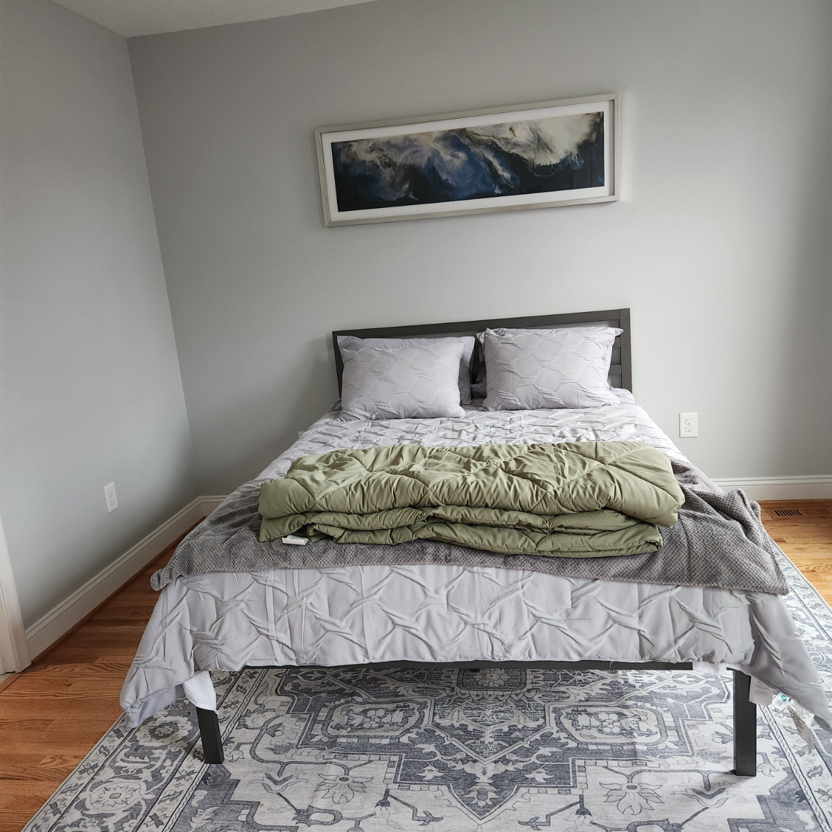 Newly Renovated Single-Family Home - Photo 8