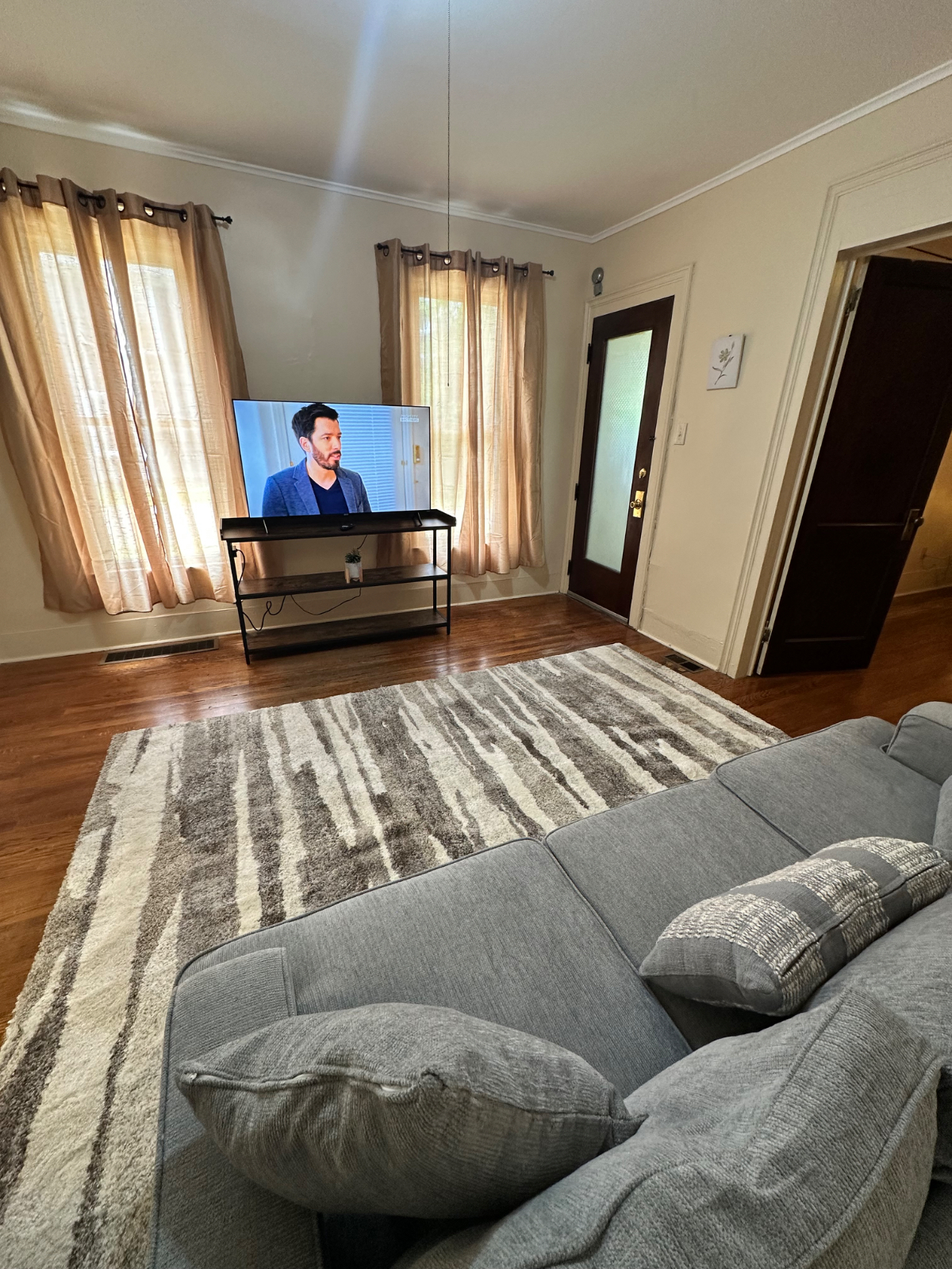 Private 1-Bedroom Apartment Near Syracuse Hospitals | No Sharing | Free Wi-Fi | Off street parking - Photo 7
