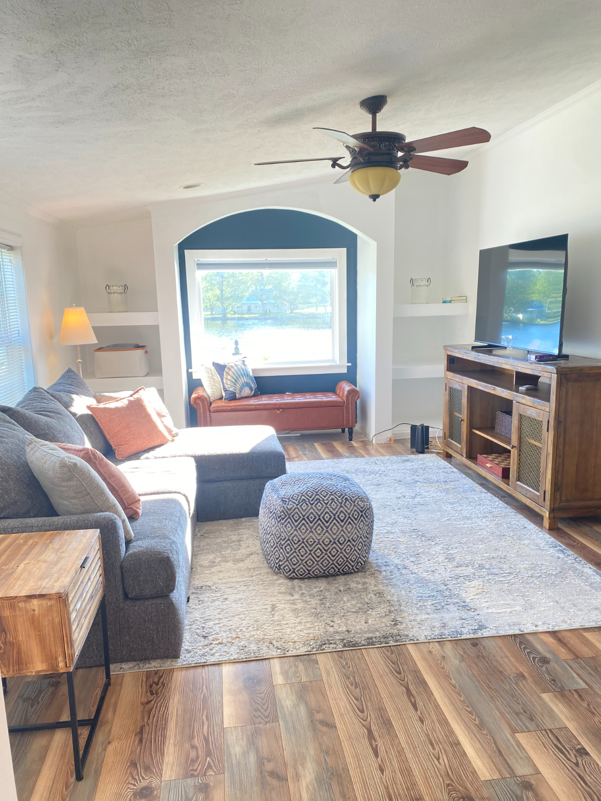 Riverfront 3BR With Dock, Fenced in Yard. Pet F. Near St. Joseph's Health And Micron - Photo 4