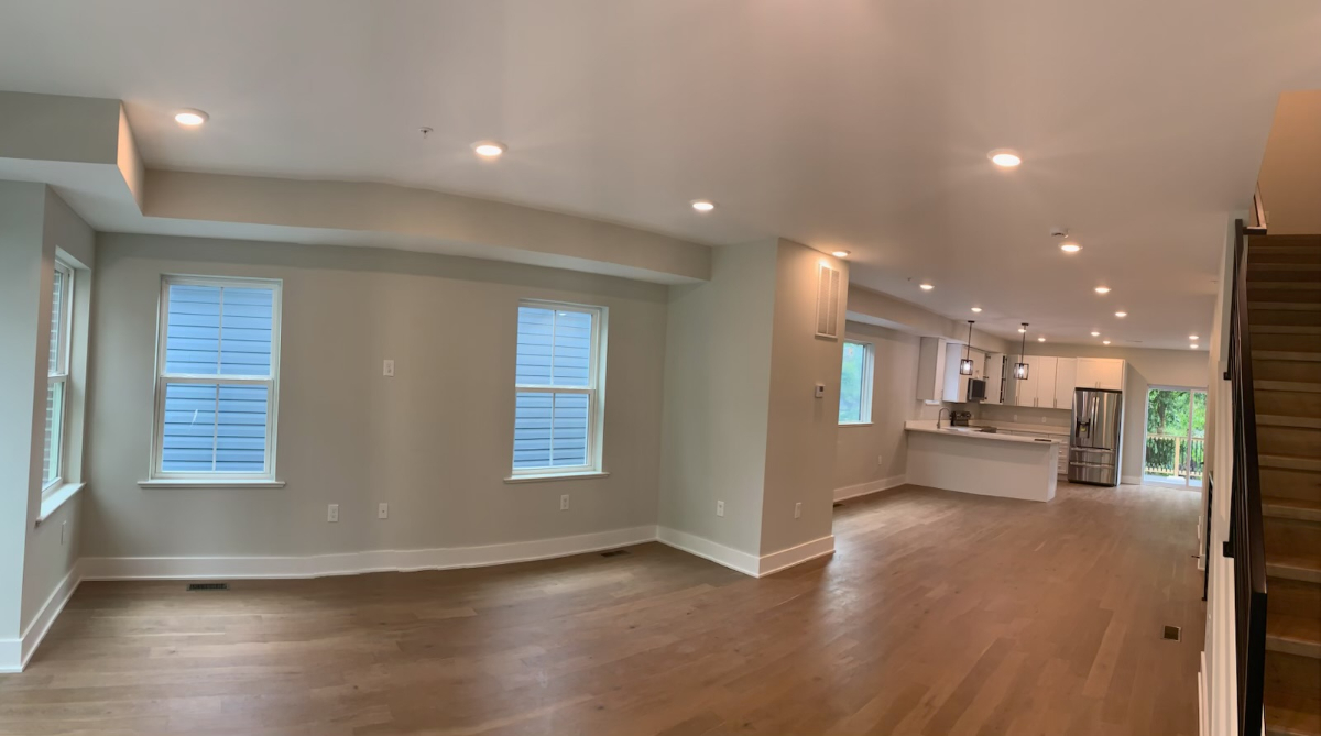 Luxury Furnished Executive Residence / 5BR / 4BA /New Construction - Photo 1