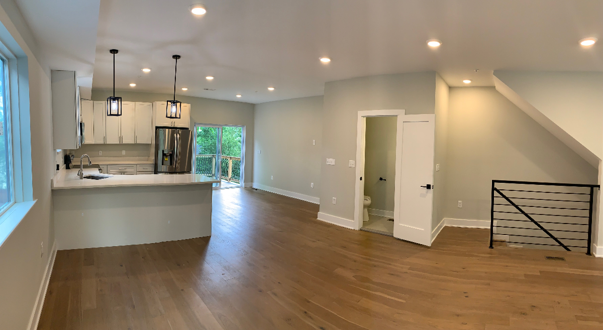 Luxury Furnished Executive Residence / 5BR / 4BA /New Construction - Photo 8