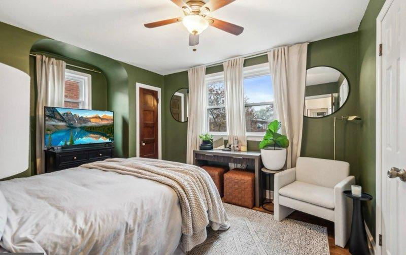 Bright, Fully Furnished 3BR Home Near Downtown & Major Hospitals- Perfect for Healthcare and Corpora - Photo 10