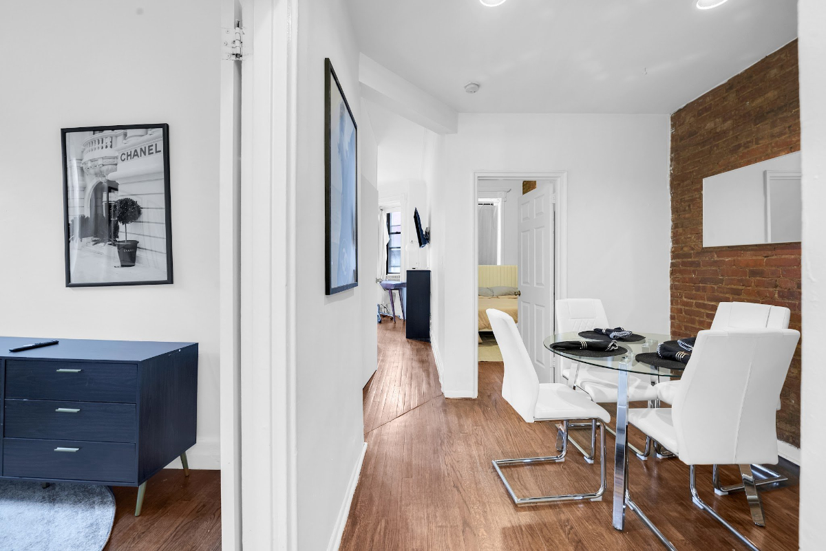Chic Modern 3BR in Prime Park Slope — Steps to Prospect Park - Photo 6