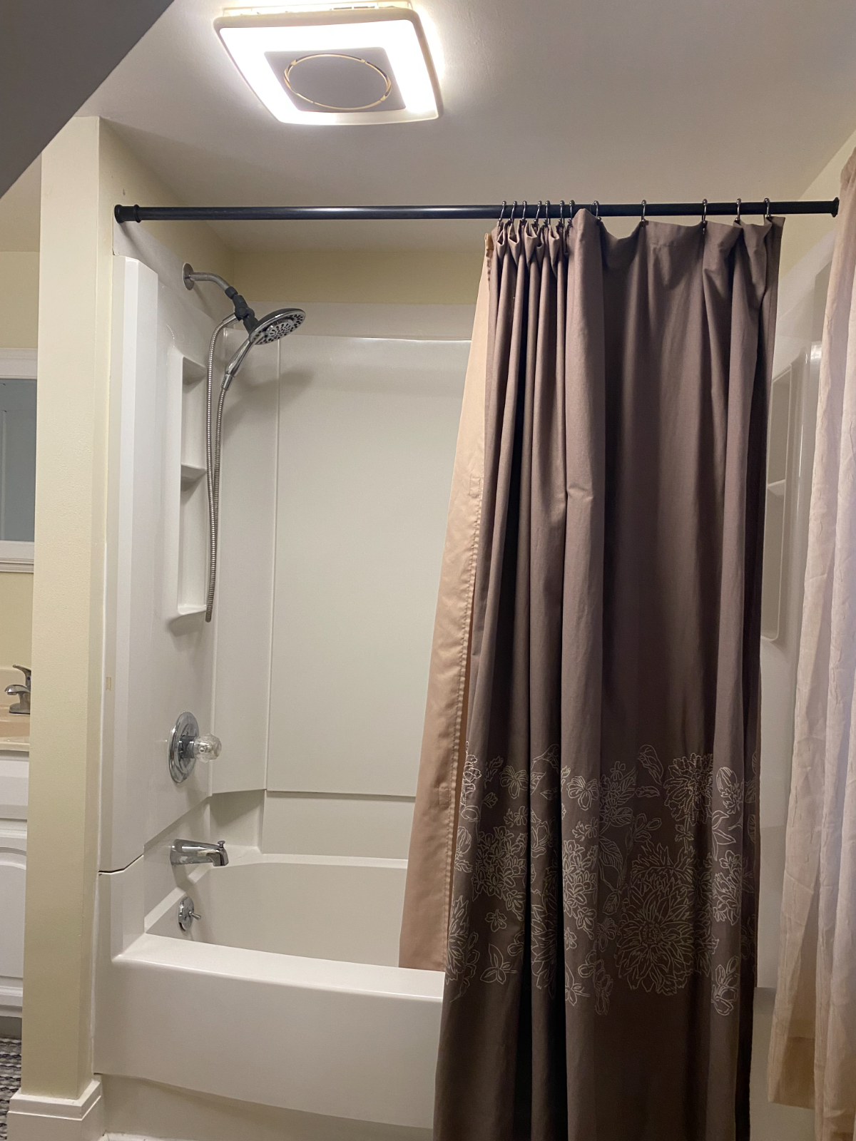 3 Bed/2 Bath Home in Appleton NY 14008 - Photo 11