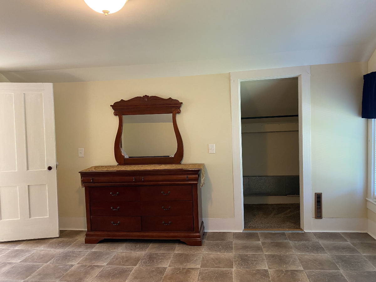 3 Bed/2 Bath Home in Appleton NY 14008 - Photo 2