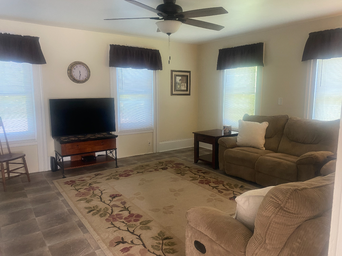 3 Bed/2 Bath Home in Appleton NY 14008 - Photo 7