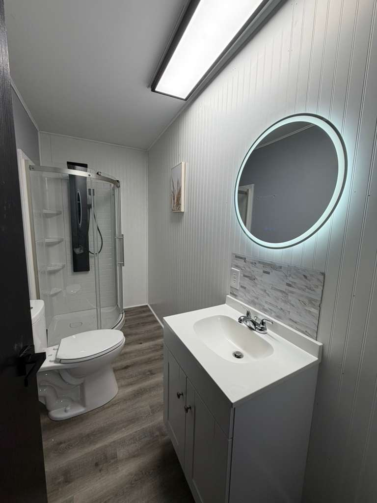 1100 Murdoch Ave - Newly Furnished Studio Apartments 1150$/month - Utilities Included - Perfect for - Photo 2