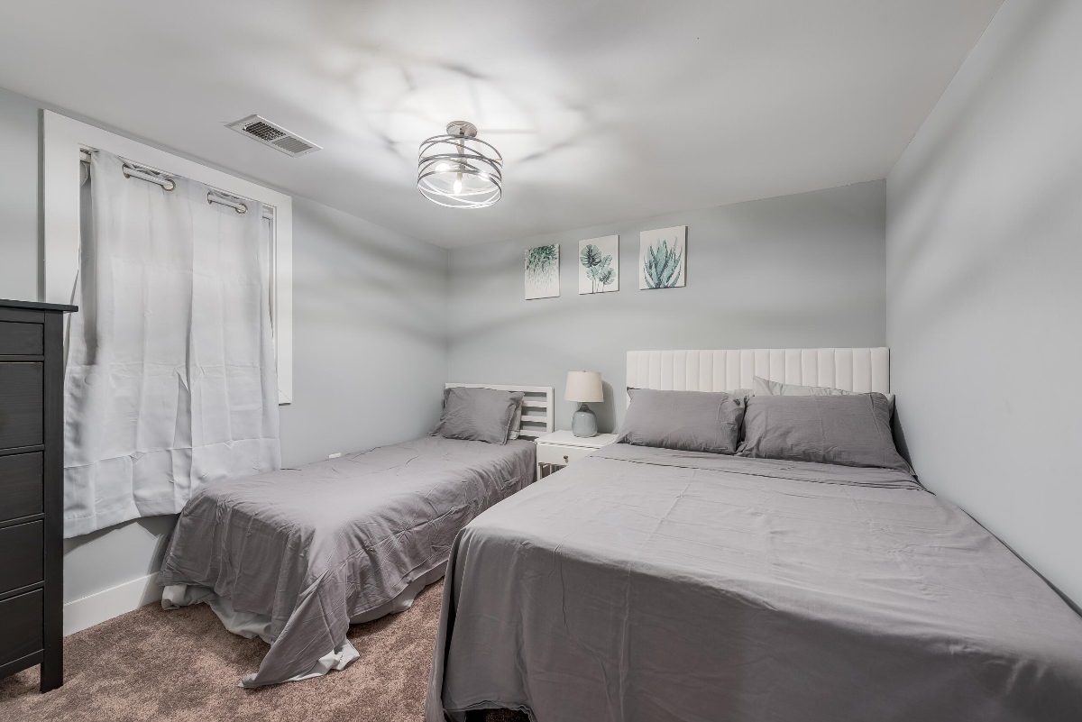 Newly Renovated DC Gem | Entire Home - Photo 11