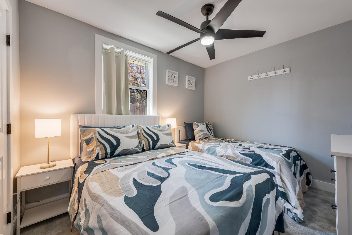Newly Renovated DC Gem | Entire Home - Photo 8