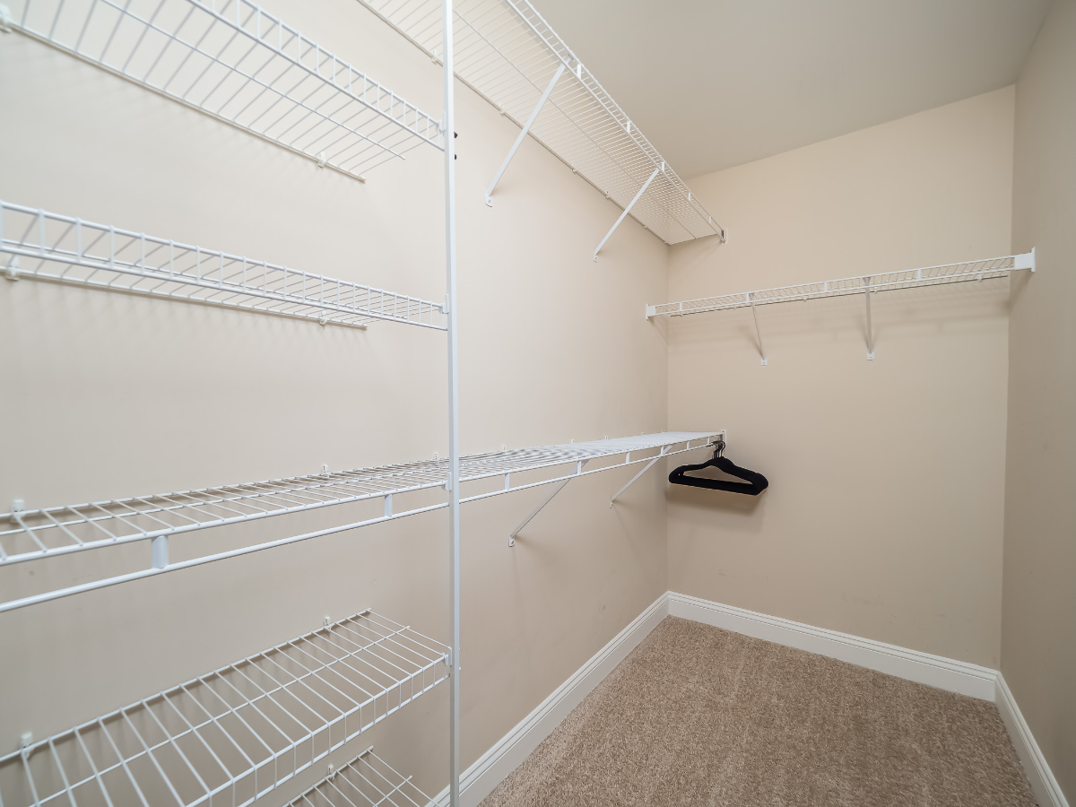 Pet Friendly Lexington Retreat Fully Furnished 2BR 2BA - Photo 12