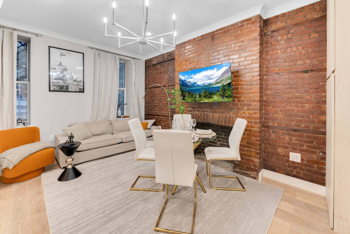 Modern 3BR in NoMad - Huge Private Terrace, W/D In-Unit & Steps to Empire State - Photo 1