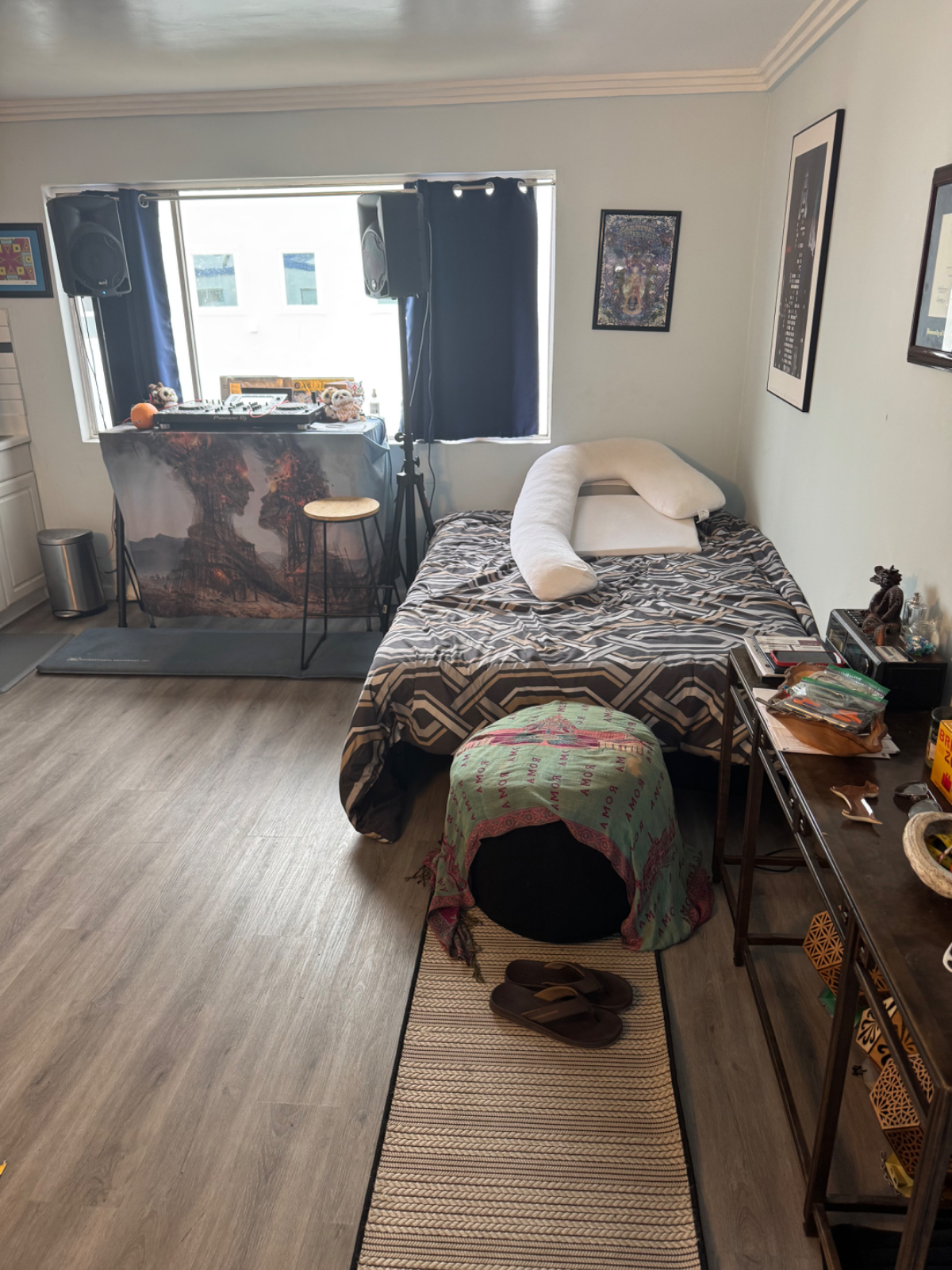 Venice Beach Studio Centrally Located - Photo 4