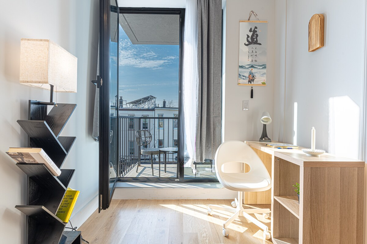 Stylish & Renovated Studio near Train  W/D - Photo 8
