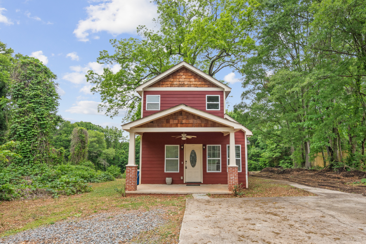 Stylish 4BR Home Near ATL Airport & Downtown