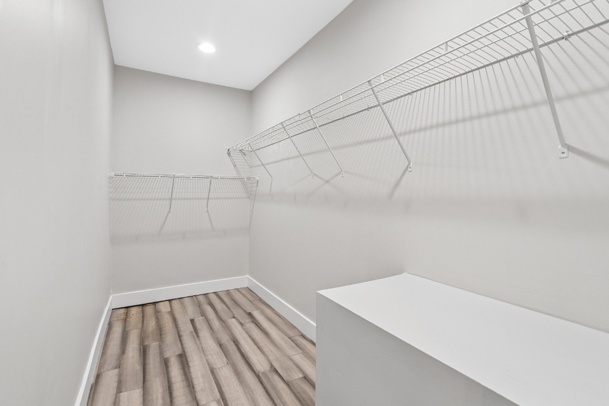 Stylish 4BR Home Near ATL Airport & Downtown - Photo 12