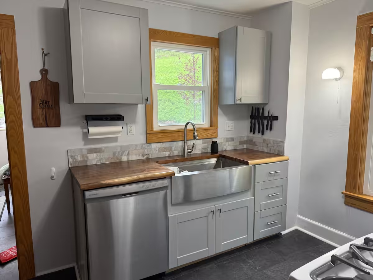 Cooperstown Gateway Farmhouse - Photo 9