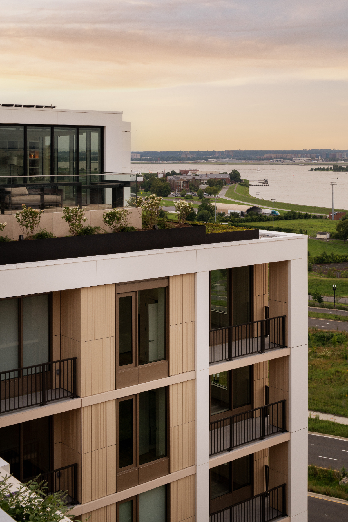 Bridge District Apartments Near Metro, Riverfront Trails & Navy Yard - Photo 12