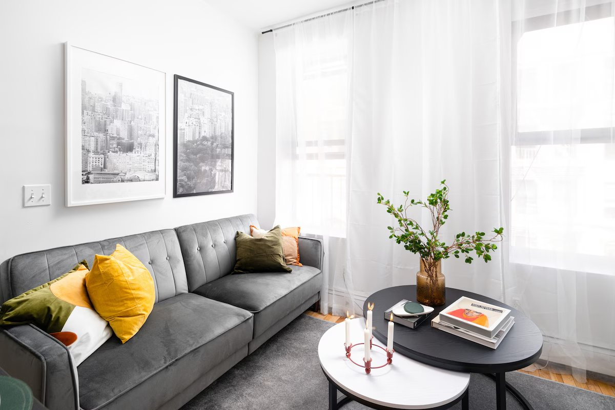 Spacious 3BR Retreat Near Times Square + 2 Baths & In-Unit W/D - Photo 11
