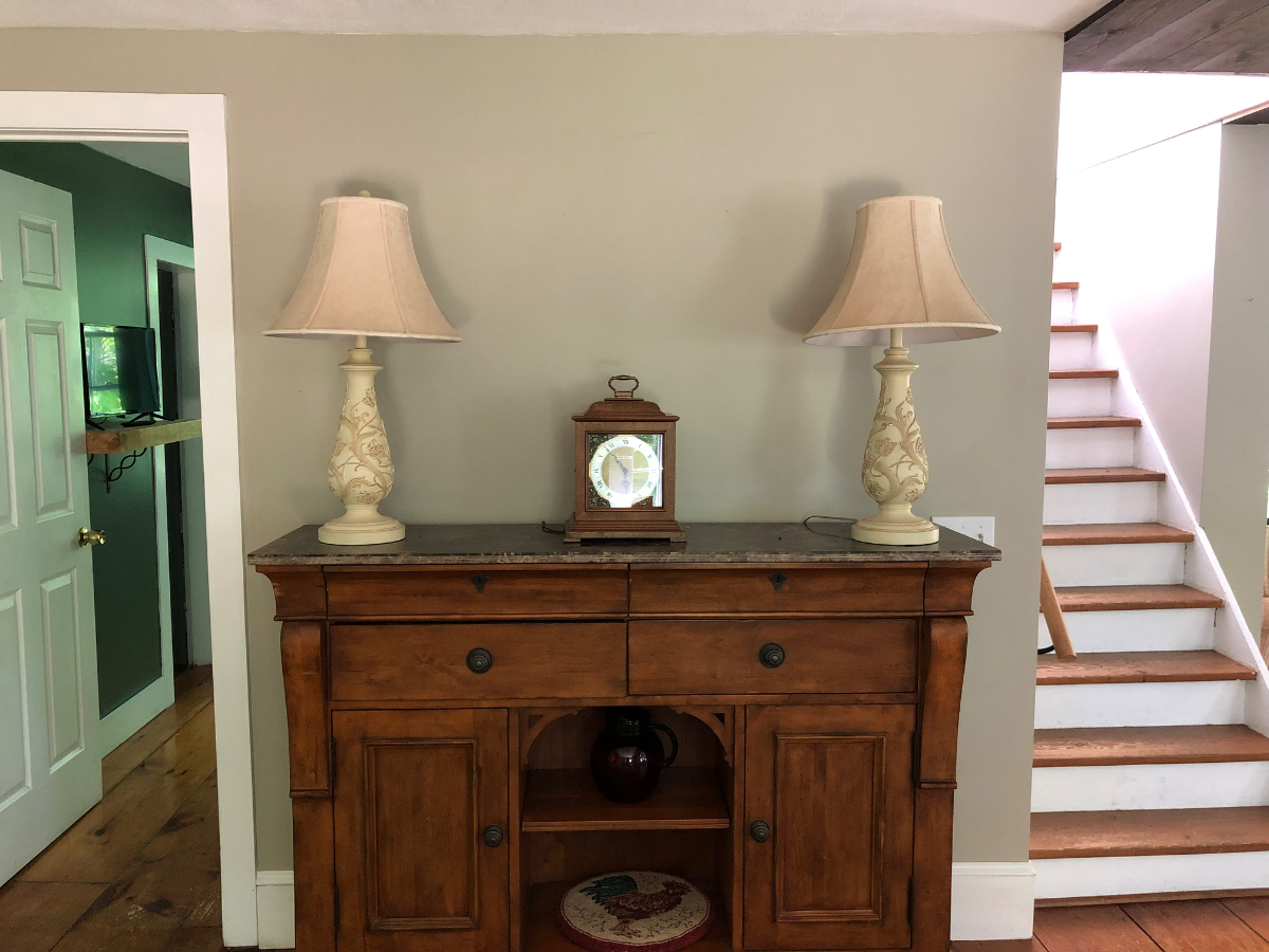 Creekside Farmhouse with vintage charm! - Photo 12