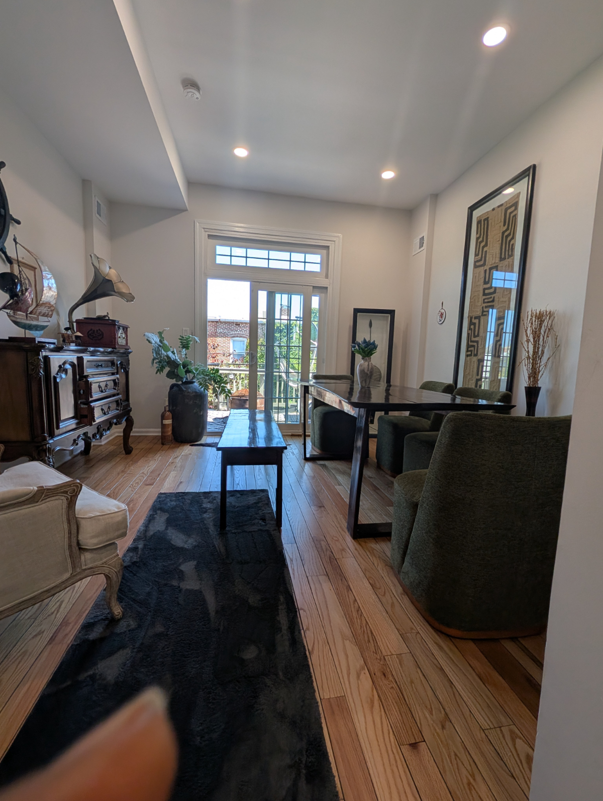 The Ultimate Furnished Capitol Hill Executive Sanctuary: Curated 3BR / 3.5BA Residence with Private  - Photo 8