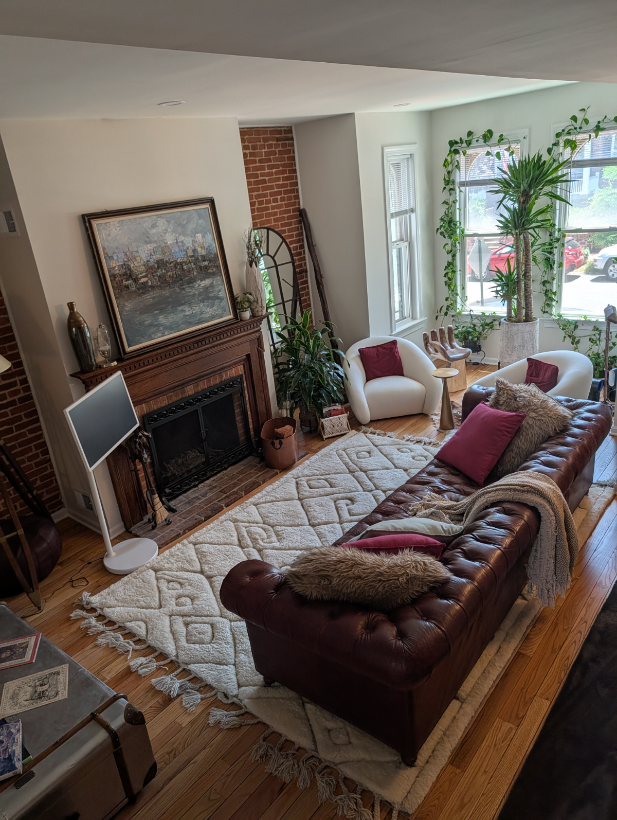 The Ultimate Furnished Capitol Hill Executive Sanctuary: Curated 3BR / 3.5BA Residence with Private  - Photo 7