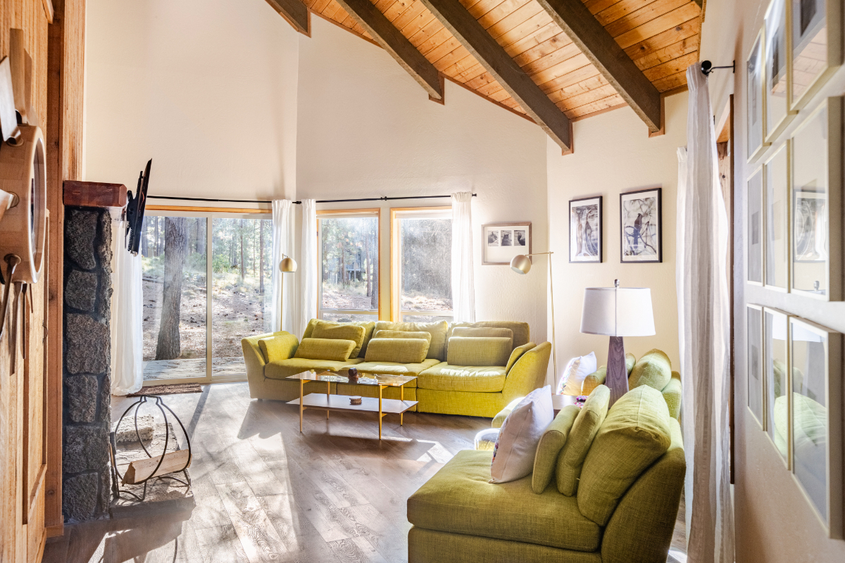 Sunriver Chalet Near SHARC, Trails & The Village // 20 Minute Drive to Bend, Oregon - Photo 6