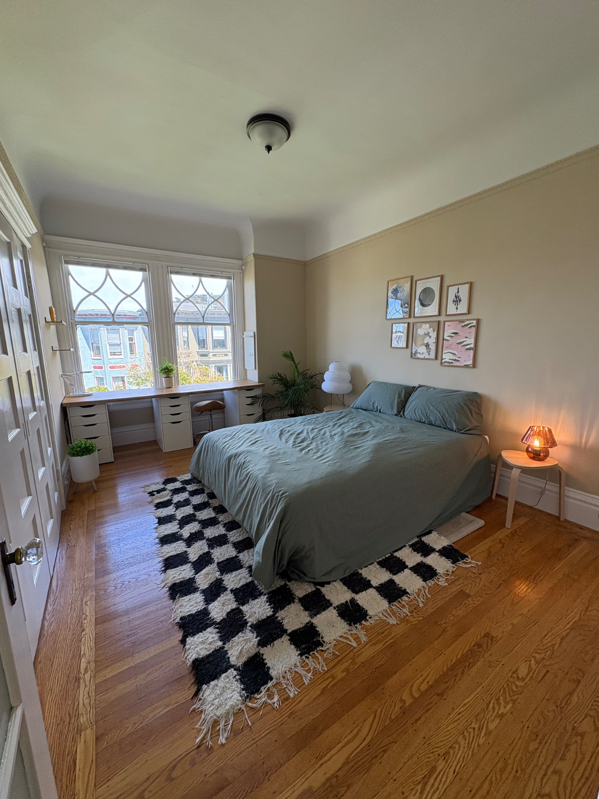 Sunny Bedroom/Office in the Haight - Photo 1