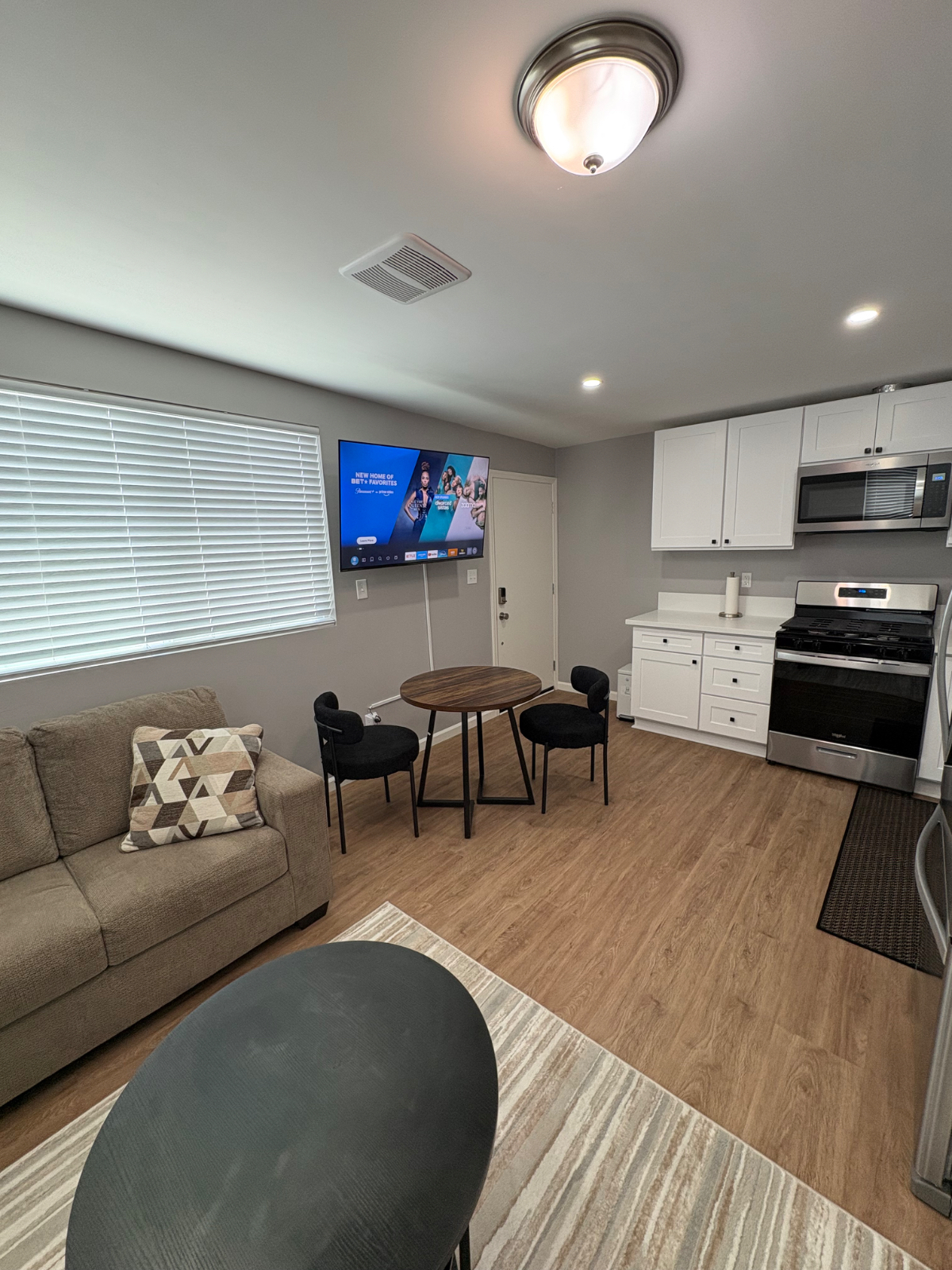 The Modern LA Retreat - Photo 6