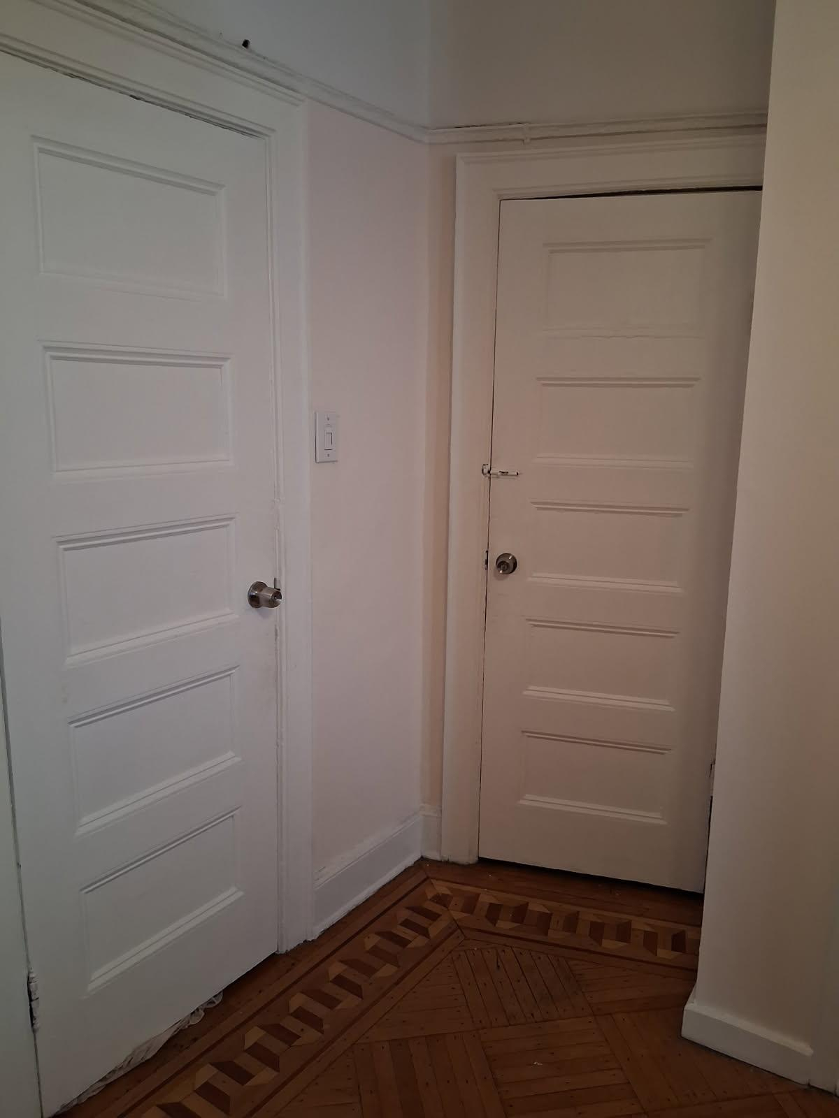 Spacious Furnished Room with Utilities Included Near Transit and Local Amenities - Photo 5