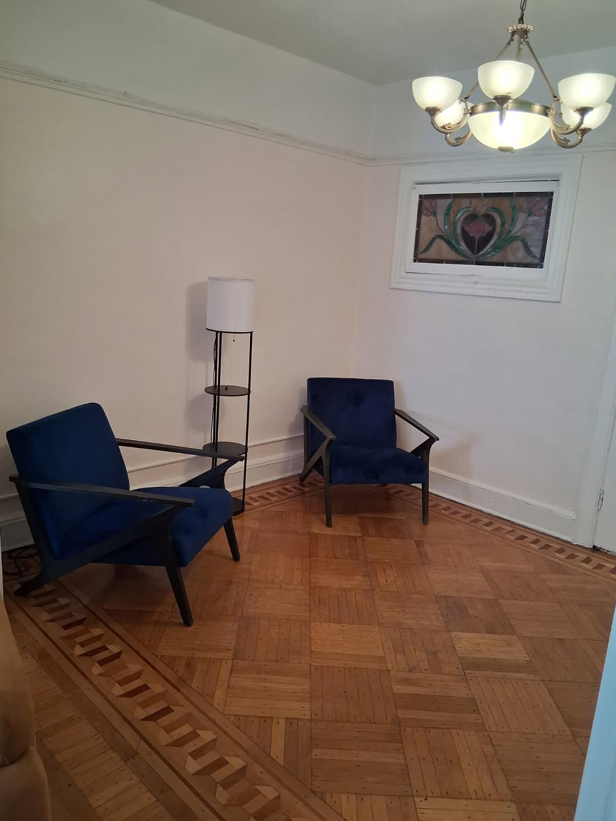 Spacious Furnished Room with Utilities Included Near Transit and Local Amenities - Photo 3