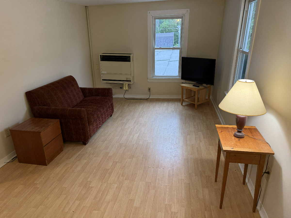 Second Floor Apartment in Old North End - Photo 1