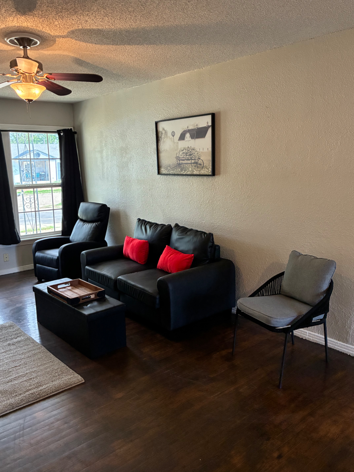 2bdrm near TTech and Covenant Med Center - Photo 3