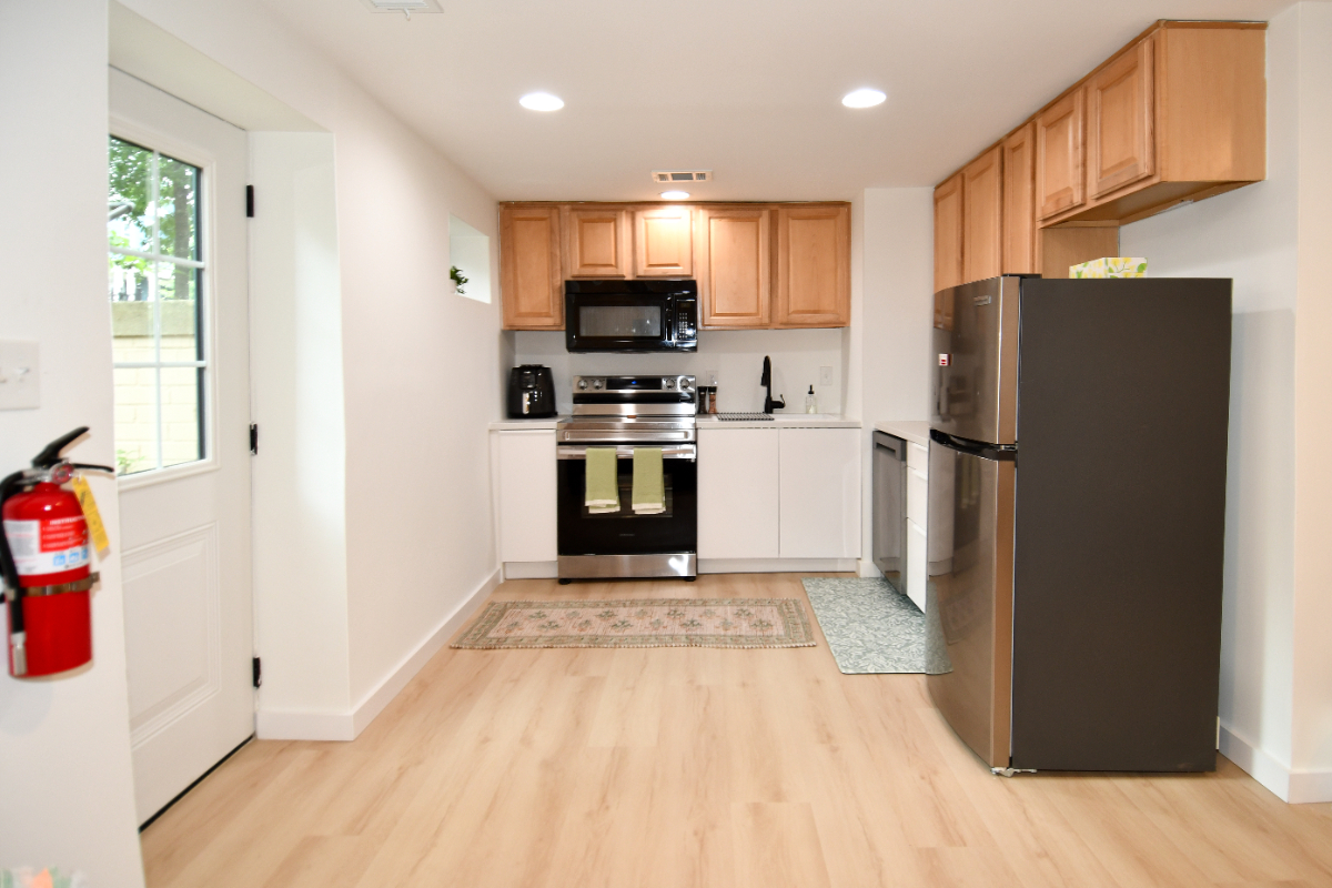 2 bedroom 2 bathroom fully separate and well-lit basement unit on H Street corridor - Photo 7