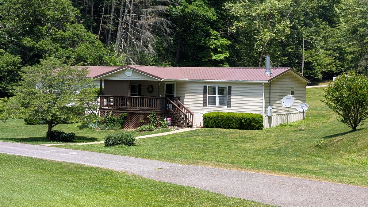 Spacious Fully Furnished Home in a Peaceful Country Setting in Central WV - Photo 3