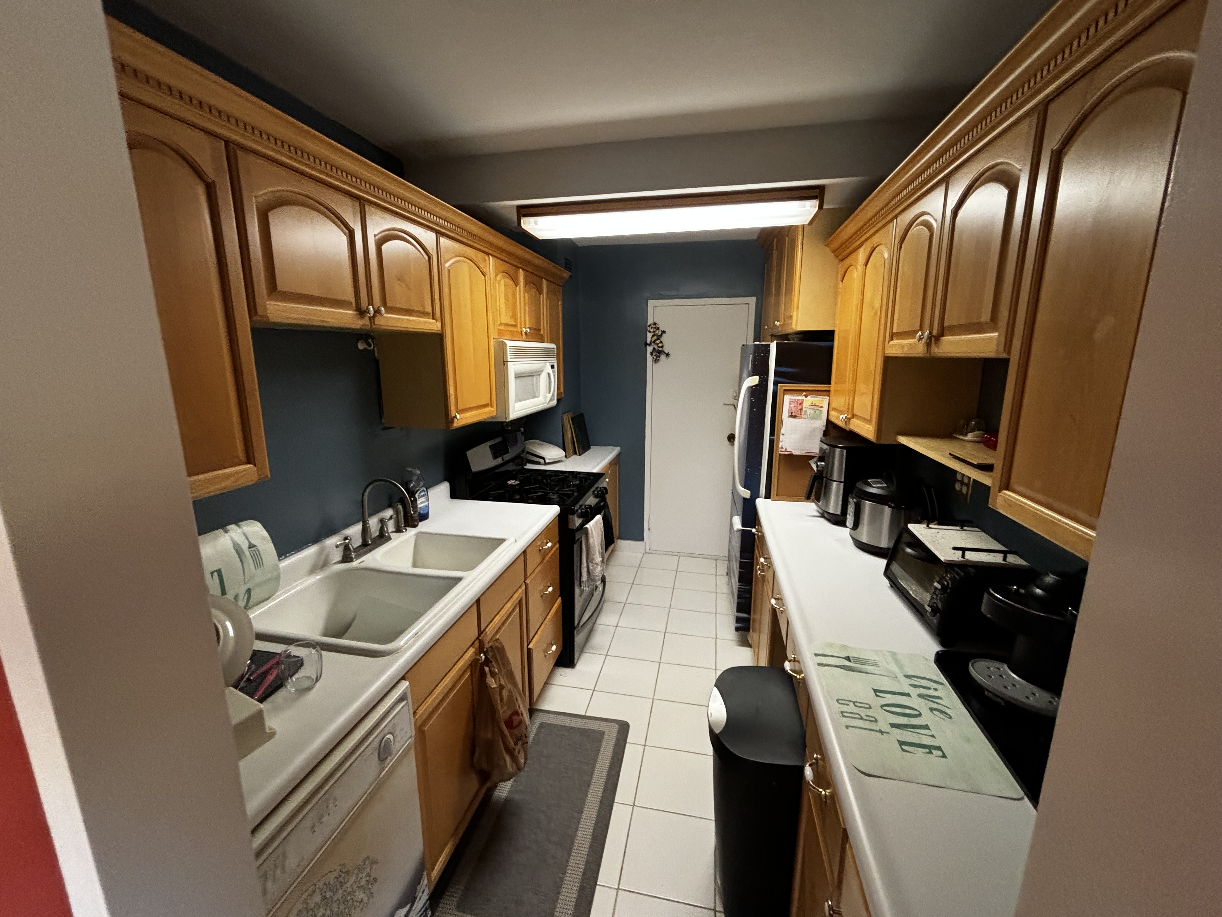 Beautiful and Spacious 2BR condo with deck overlooking Rock Creek Park - Photo 7