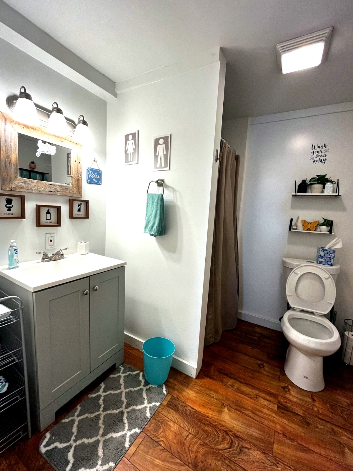 Cozy Private Studio | High-Speed WiFi | Private Entrance | Off-Street Parking | Downtown Barton - Photo 4