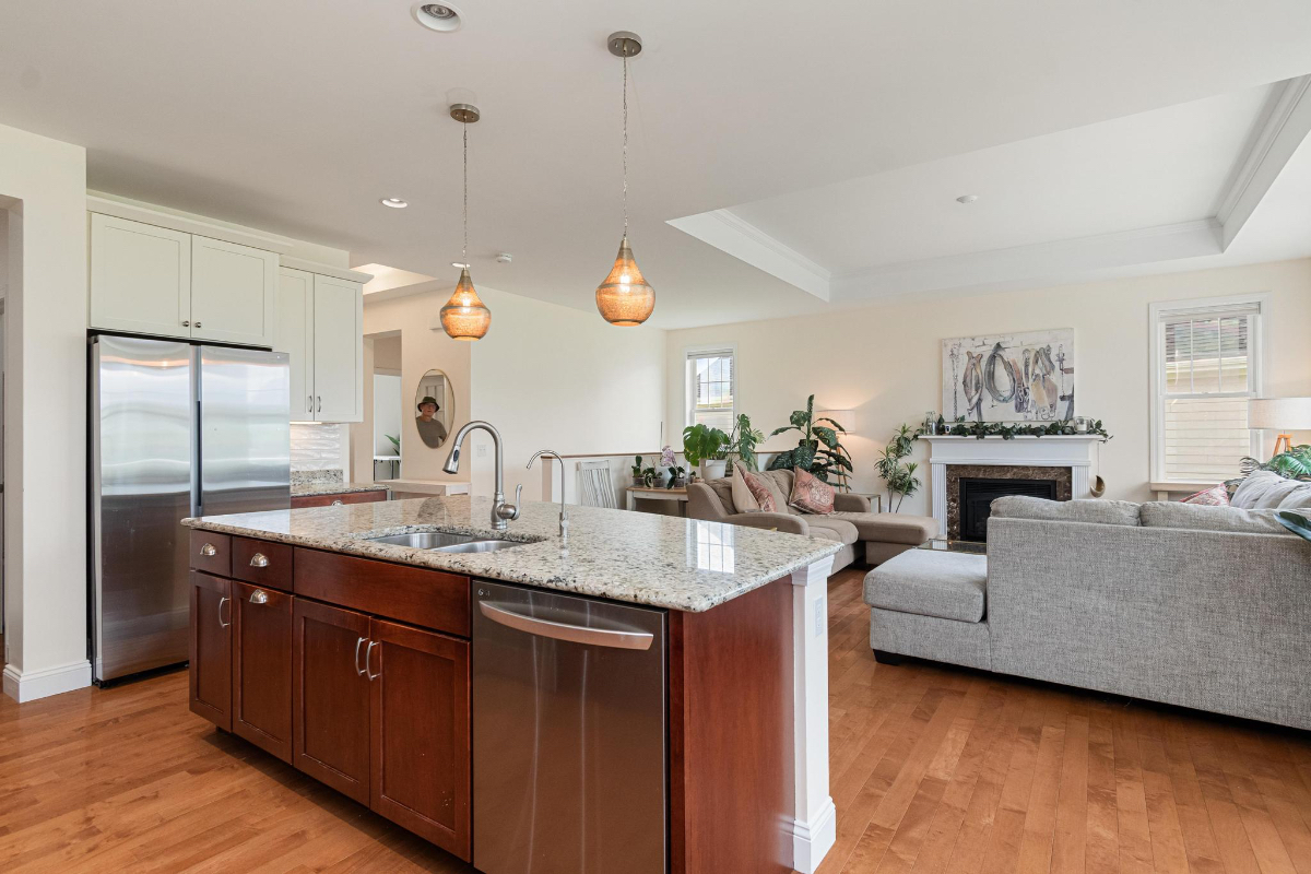 GORGEOUS Spacious 4BR Home with Fireplace, Deck & Community Amenities - Photo 9