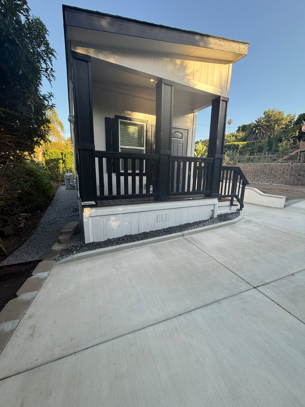 NEWLY BUILT ADU 1BD 1 BA PRIVATE ENTRANCE PARKING UTILITIES INCLUDED - Photo 5