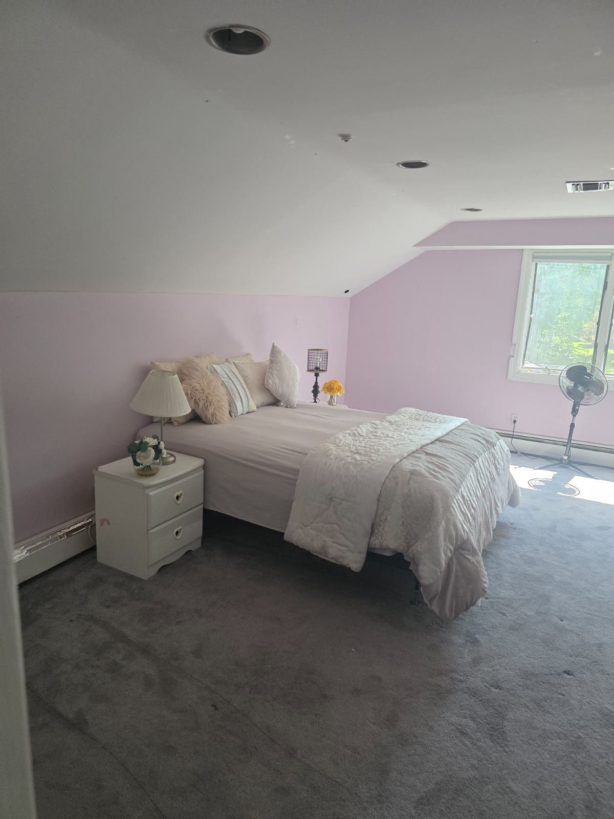 All you Relax under one room. - Photo 2