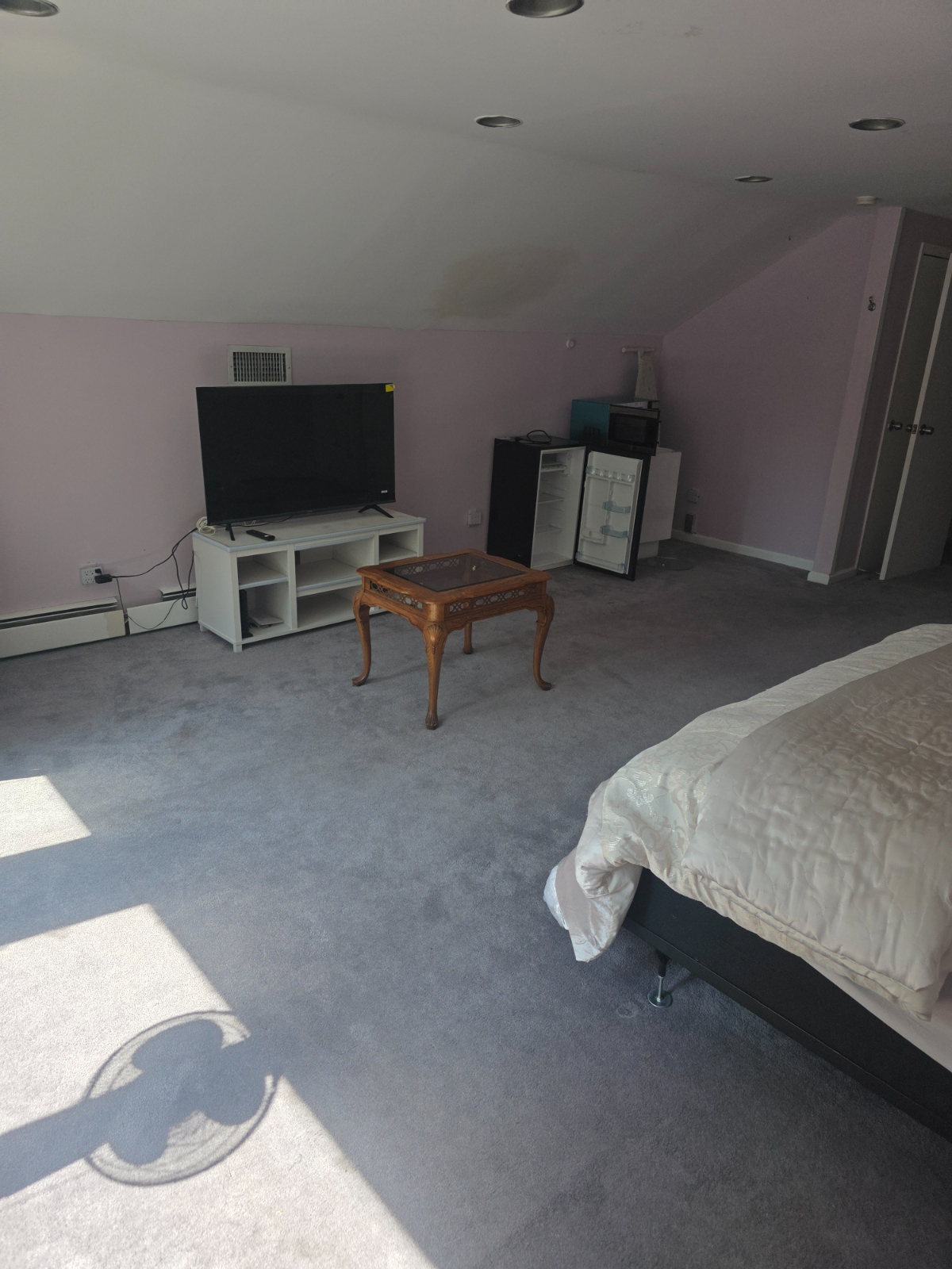 All you Relax under one room. - Photo 4
