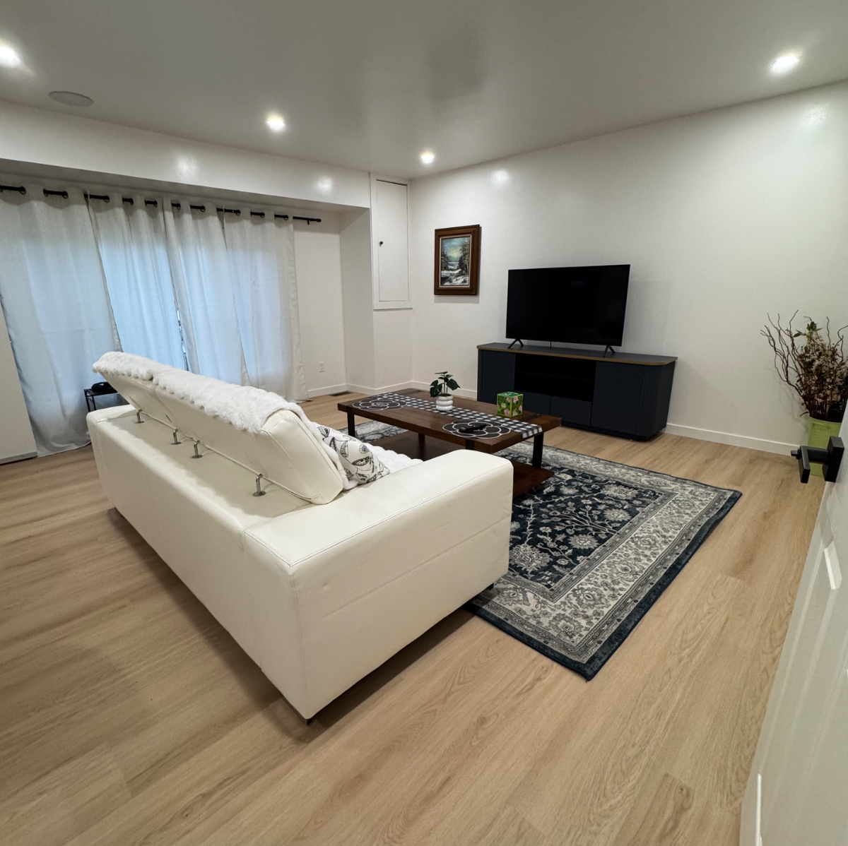 Peaceful Parkside Living in Portola - Fully Furnished & Perfectly Located - Photo 2
