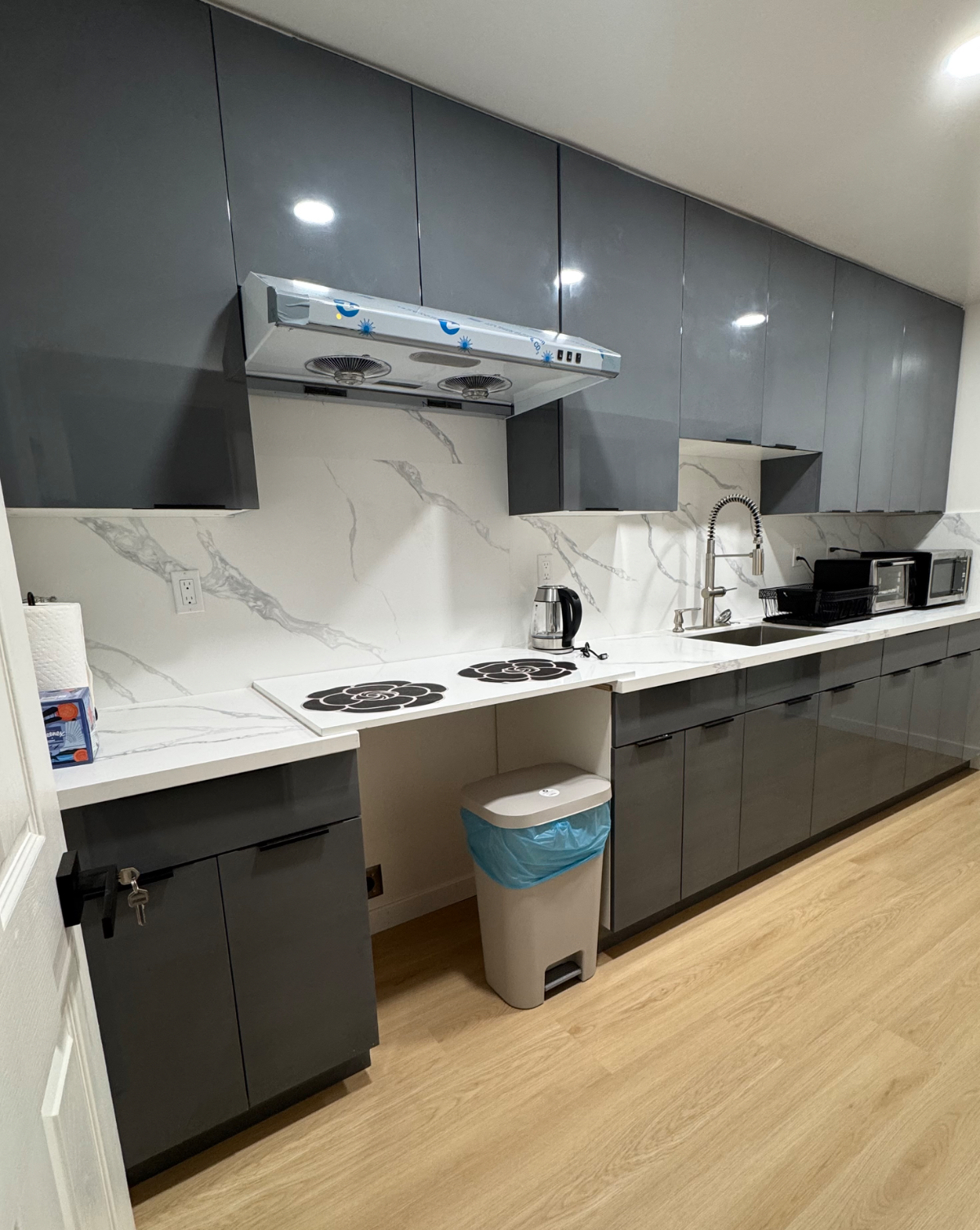 Peaceful Parkside Living in Portola - Fully Furnished & Perfectly Located - Photo 3