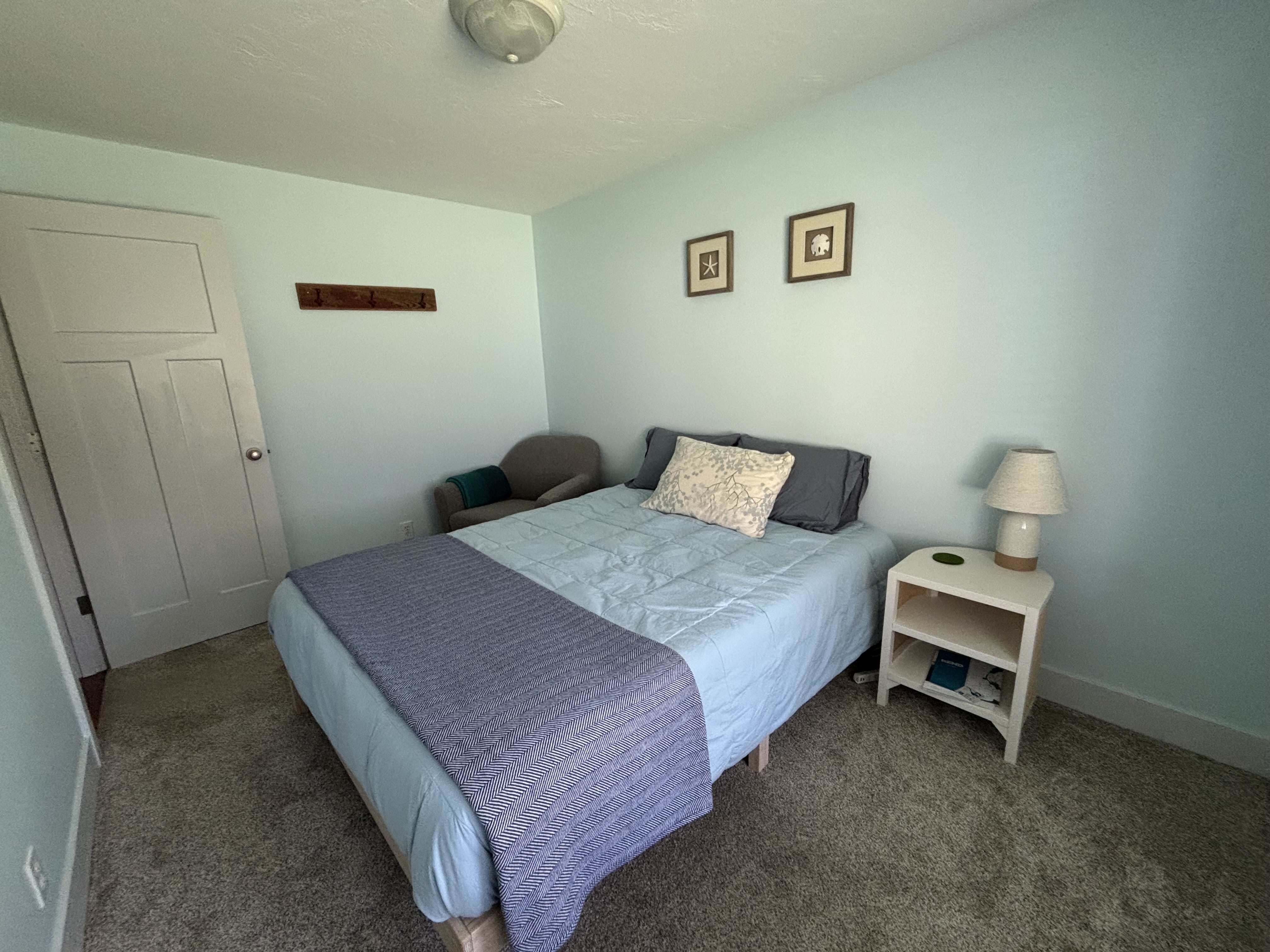 Private room plus bonus room within a shared house - Photo 5