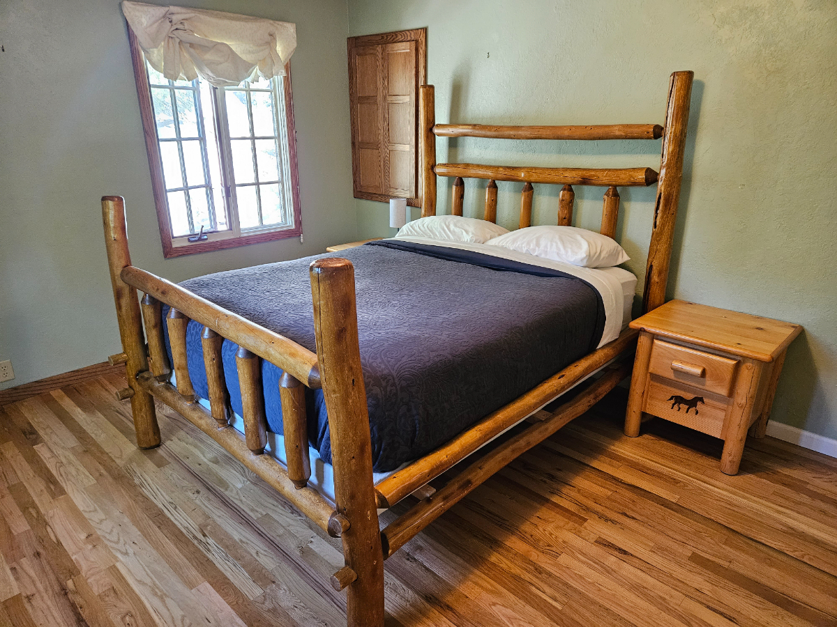The Hollo House - Photo 4