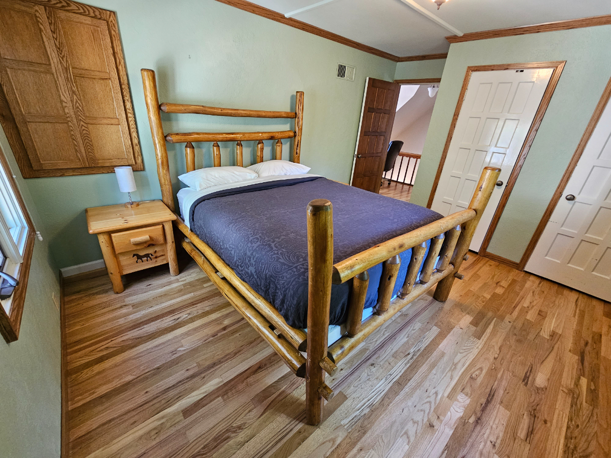 The Hollo House - Photo 5