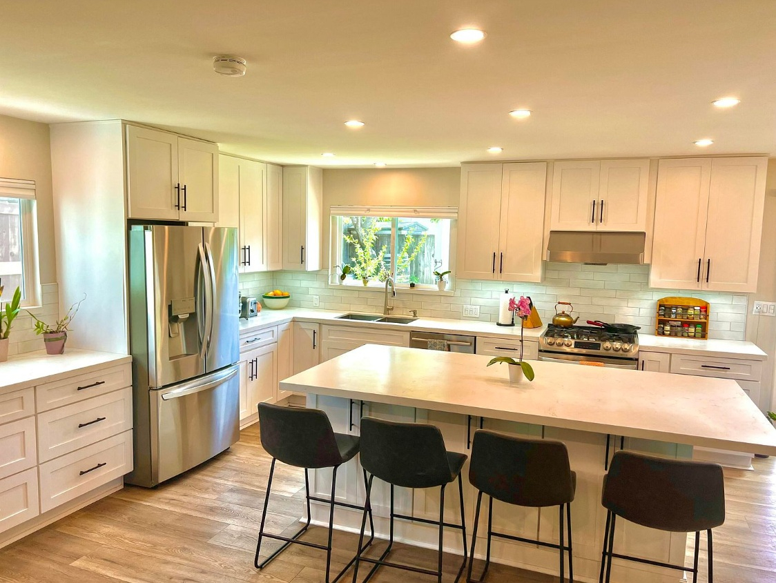 More Mesa Area, 3B/2Ba House, Available July 1st