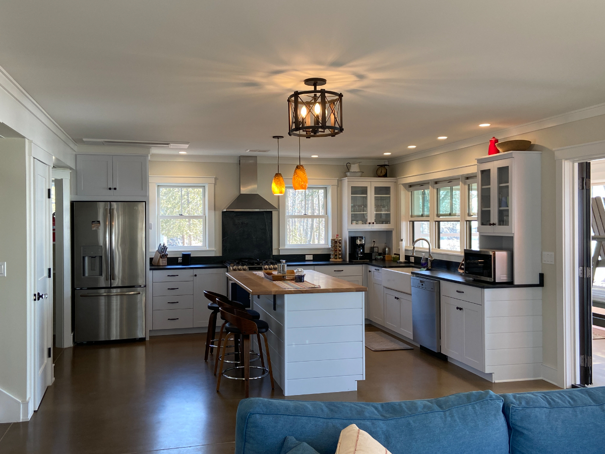 Peaceful Grand Isle Lake Home - Fully Furnished, All-Inclusive - Photo 5