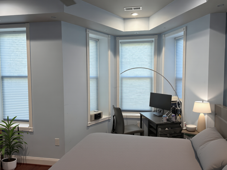 Sophisticated Capitol Hill Living: Elegantly Remodeled Multi-Level Row House - Photo 6